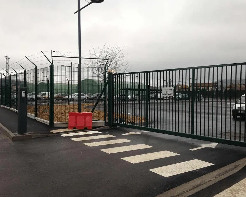 Pose de clôture à Metz
